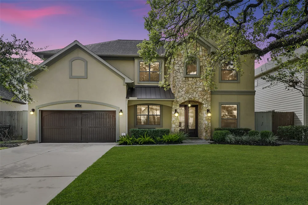 1359 CHIPPENDALE ROAD