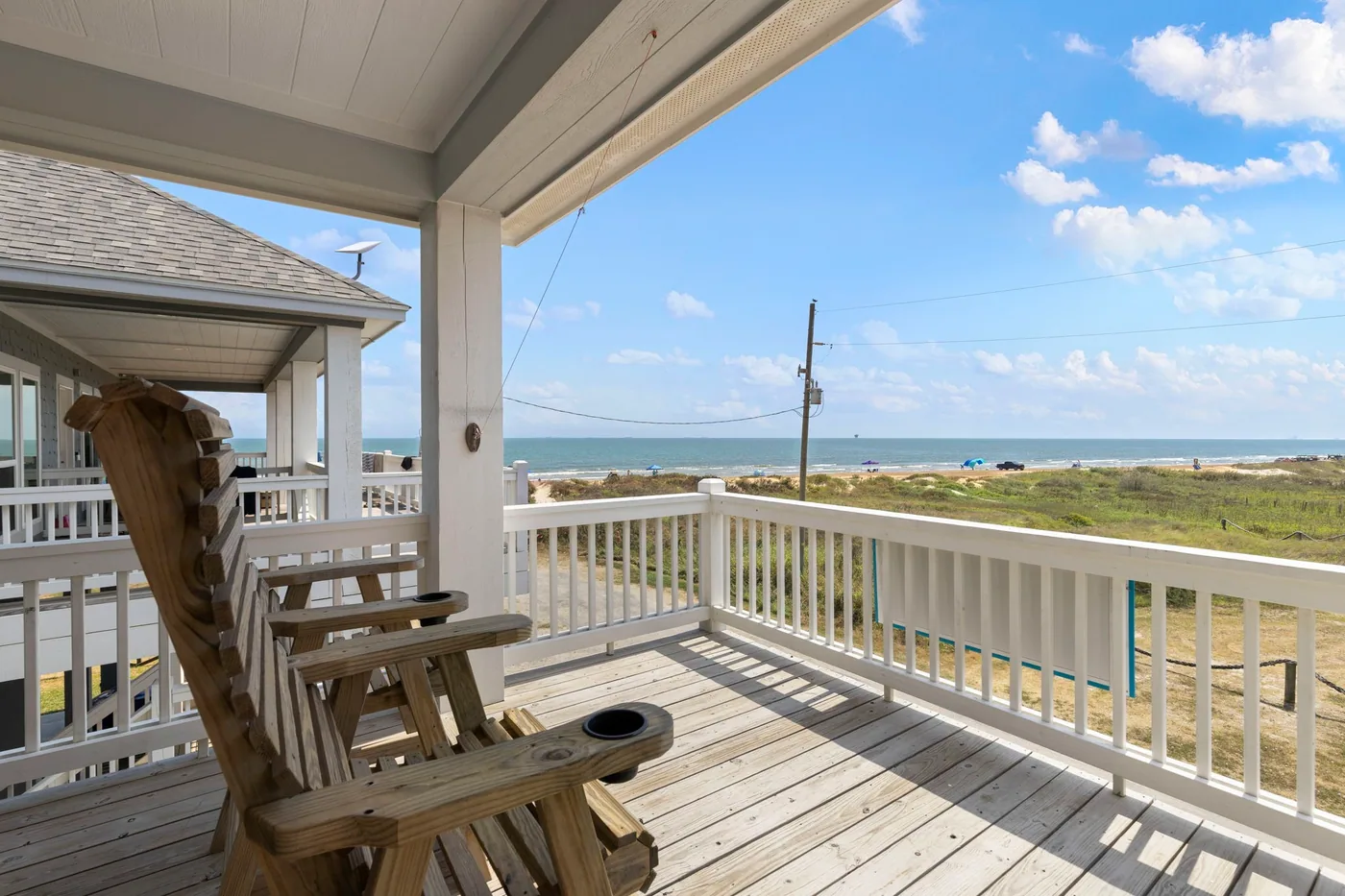 860 Meynig Drive, Crystal Beach
